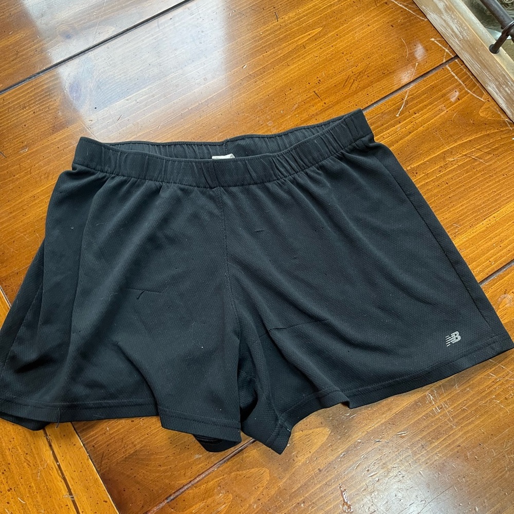 New Balance Women's Athletic Running Shorts Black Size Medium EUC